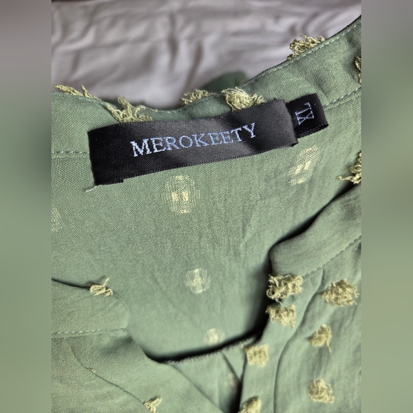 Women's Flowy Textured Top / Tunic / Blouse - Picture 10 of 10